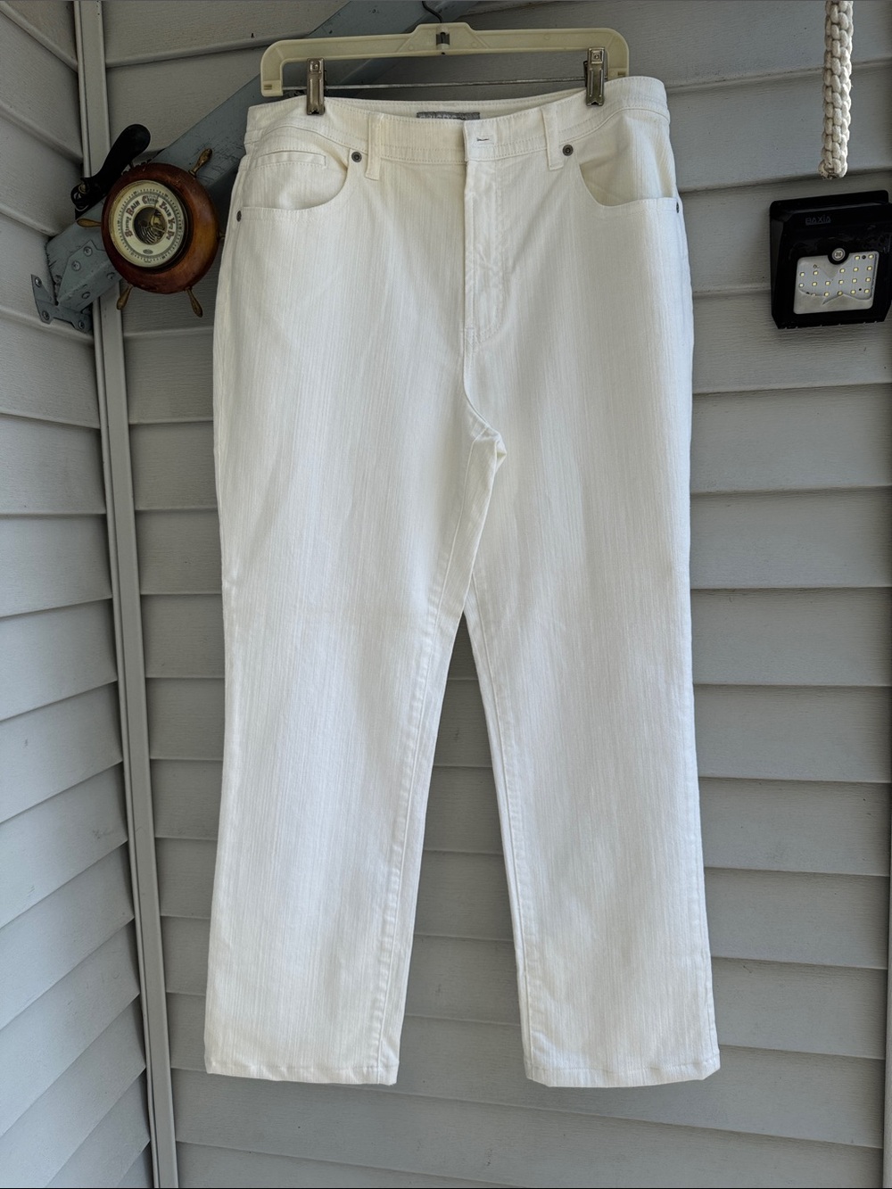 Chico's White Straight Leg Cotton Jeans